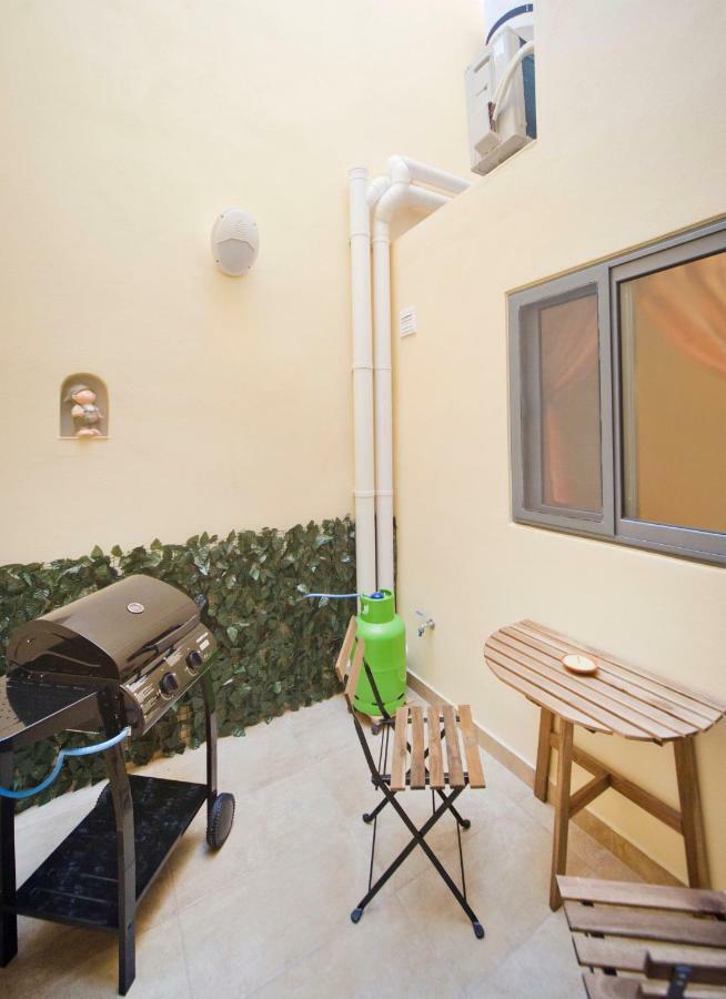 Sliema Duplex 1 Bedroom Apartment - Sleeps 4 Dış mekan fotoğraf